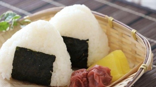 大早上居然吃这个，还有什么东西是日本人不吃的吗？